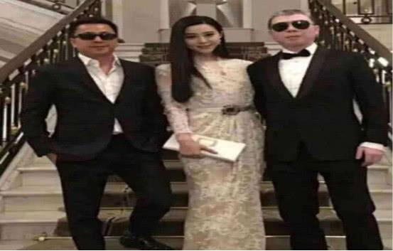 娱乐圈群众吃瓜